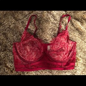 Victoria’a Secret Very Sexy Unlined Bra